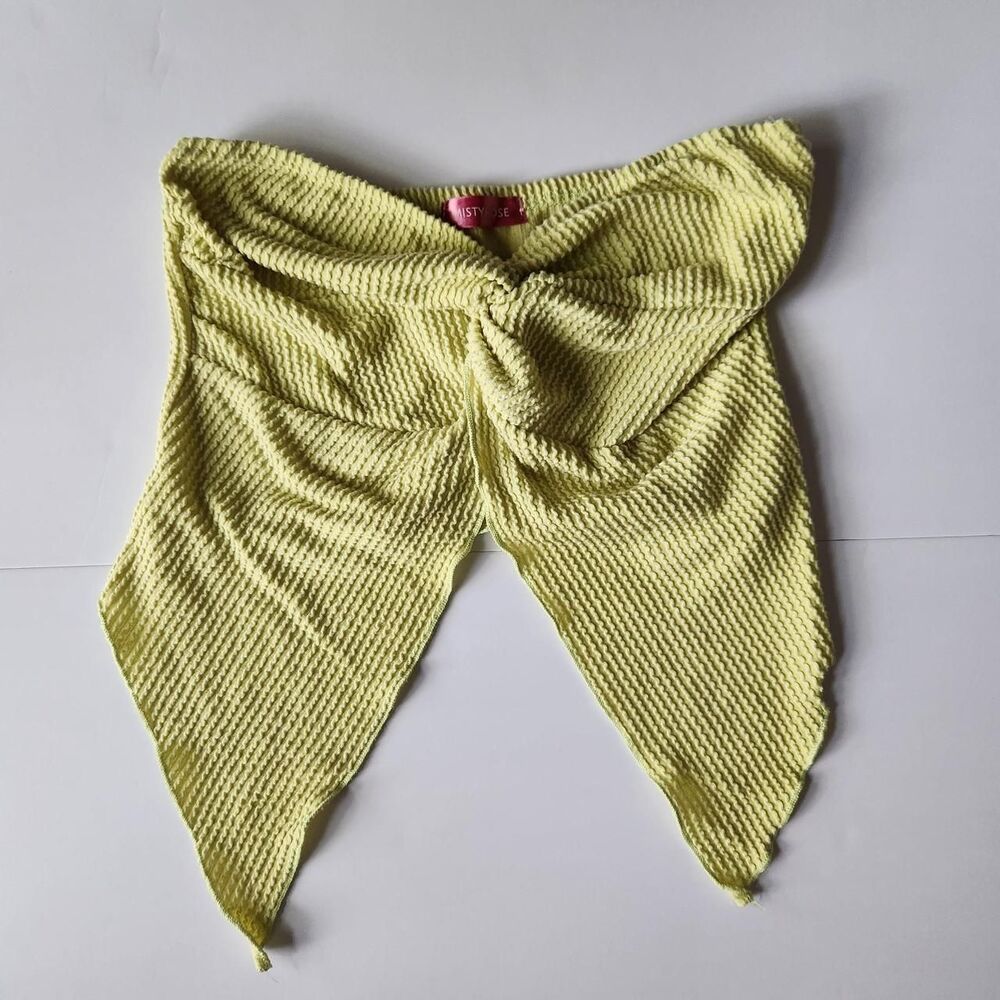 Notinlist Women's Yellow and Green Crop-top